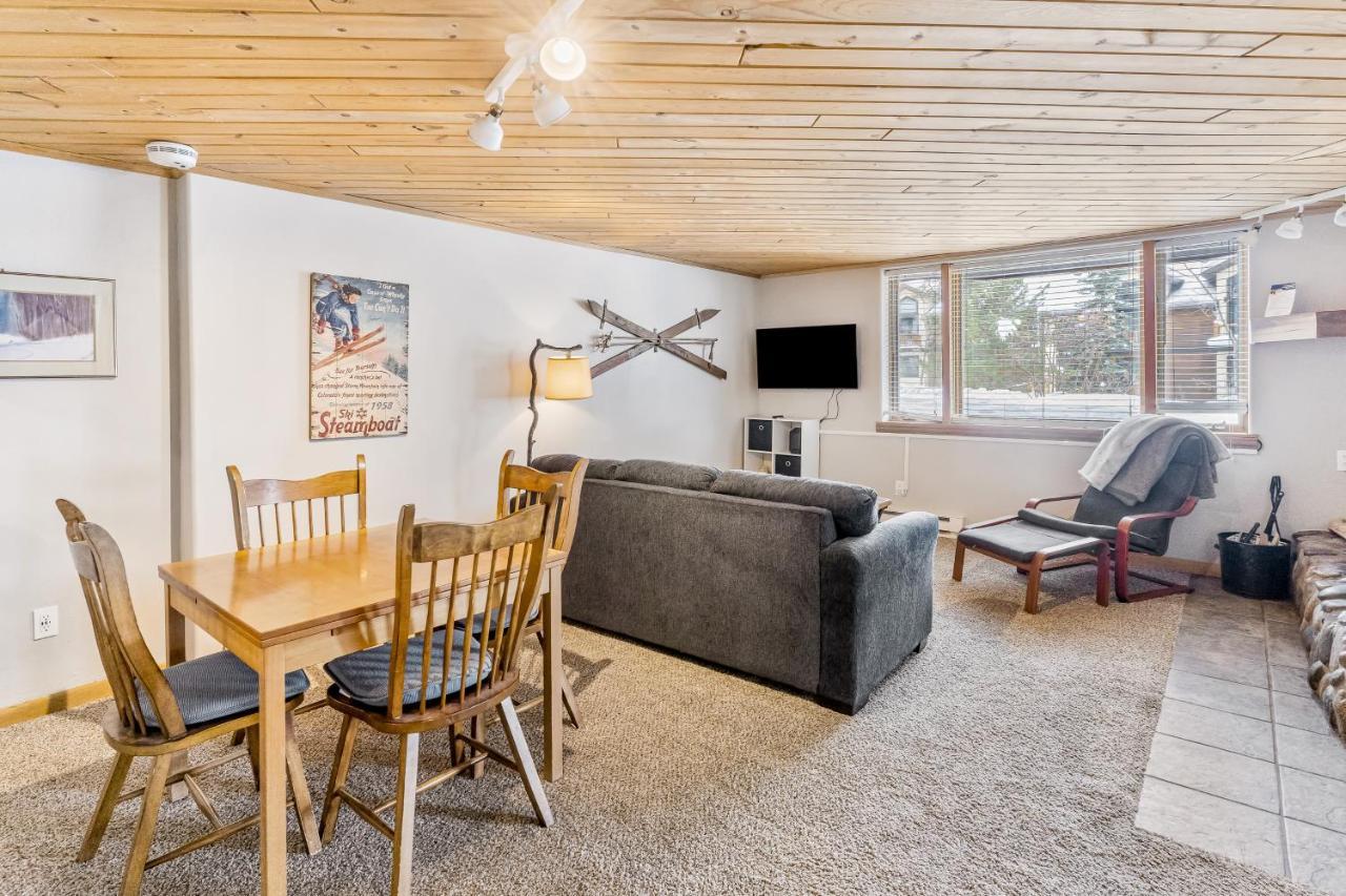 A Scent Of Pine Apartment Steamboat Springs Bagian luar foto